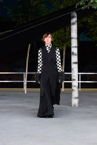 Look 126